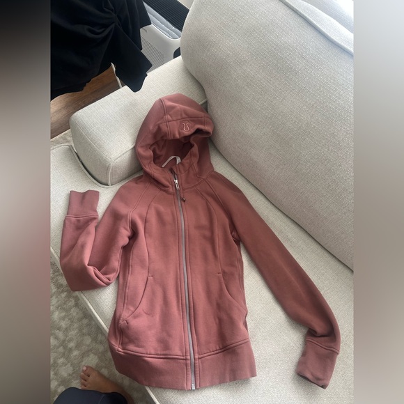 Lululemon Mauve Rose Scuba Hoodie - 6 - Picture 1 of 4